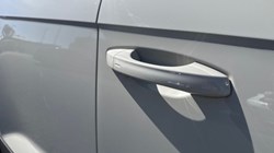 2024 (24) VOLKSWAGEN T-ROC 1.0 TSI 115 Match 5dr 5330189