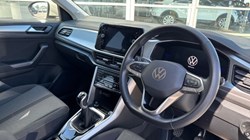 2024 (24) VOLKSWAGEN T-ROC 1.0 TSI 115 Match 5dr 5330151