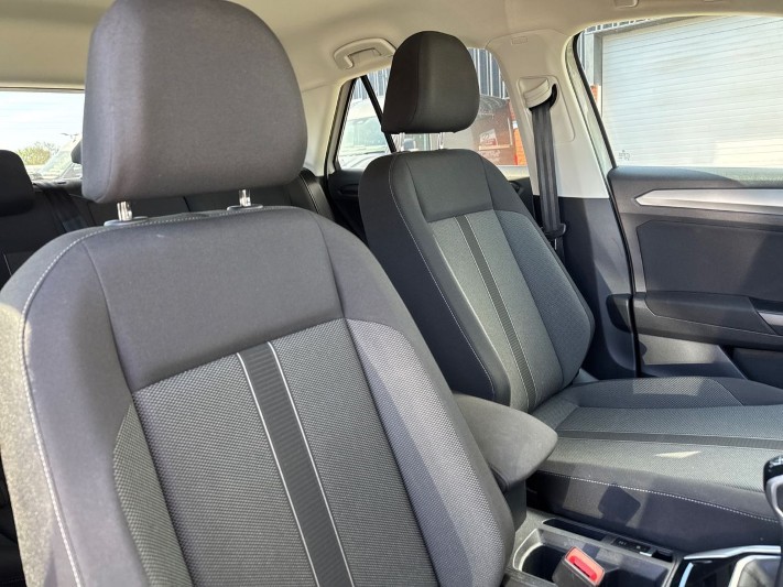 2024 (24) VOLKSWAGEN T-ROC 1.0 TSI 115 Match 5dr 5330157