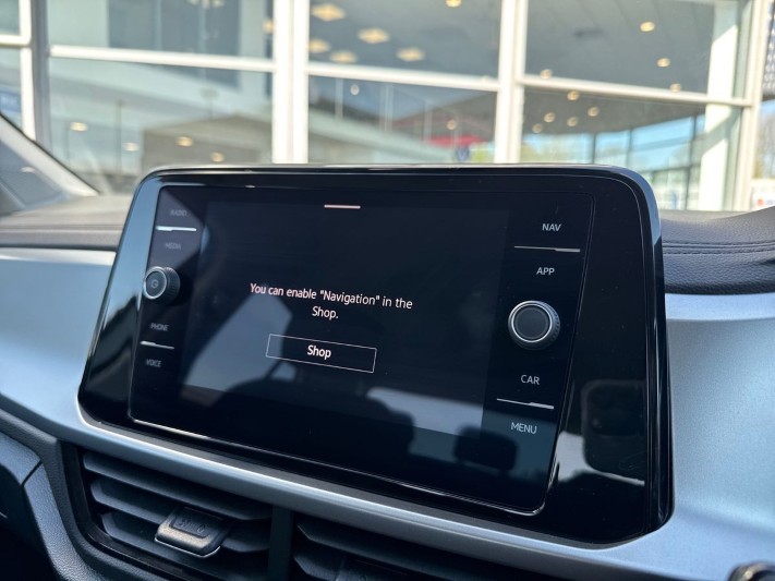 2024 (24) VOLKSWAGEN T-ROC 1.0 TSI 115 Match 5dr 5330203