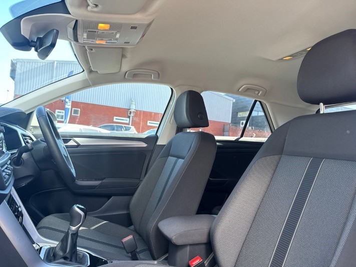 2024 (24) VOLKSWAGEN T-ROC 1.0 TSI 115 Match 5dr 5330174