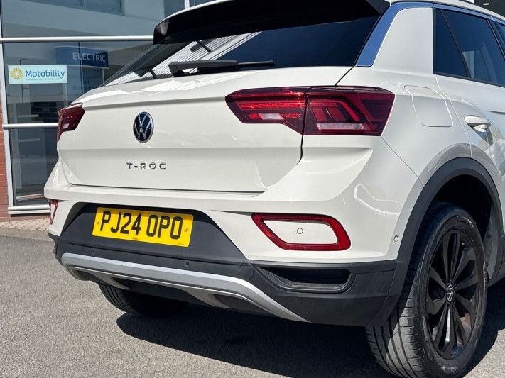2024 (24) VOLKSWAGEN T-ROC 1.0 TSI 115 Match 5dr 5330185