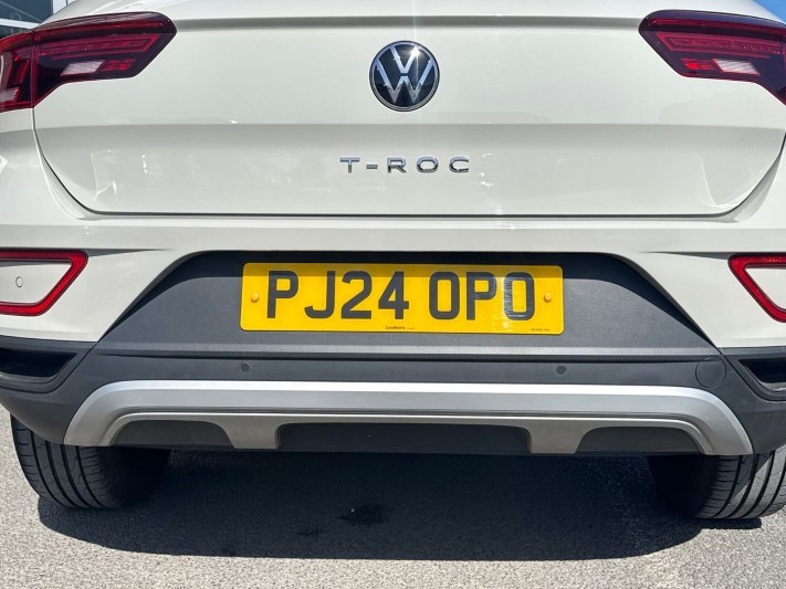 2024 (24) VOLKSWAGEN T-ROC 1.0 TSI 115 Match 5dr 5330150