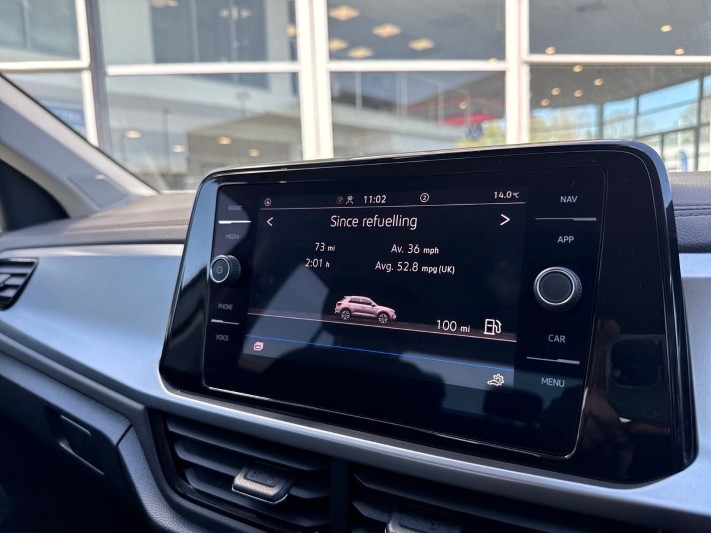 2024 (24) VOLKSWAGEN T-ROC 1.0 TSI 115 Match 5dr 5330204