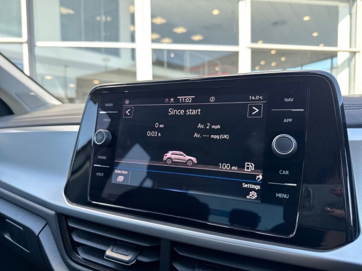 2024 (24) VOLKSWAGEN T-ROC 1.0 TSI 115 Match 5dr 5330168