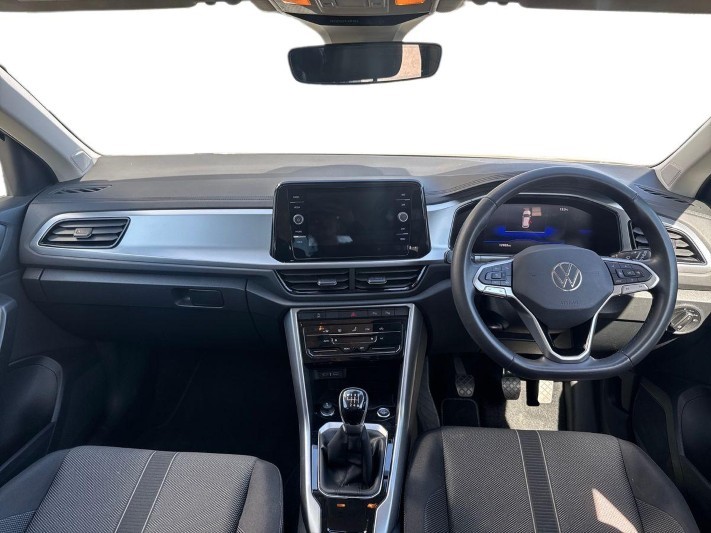 2024 (24) VOLKSWAGEN T-ROC 1.0 TSI 115 Match 5dr 5330148