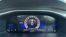 2024 (24) VOLKSWAGEN T-ROC 1.0 TSI 115 Match 5dr 5330161