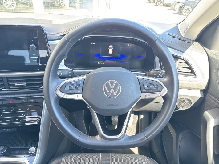 2024 (24) VOLKSWAGEN T-ROC 1.0 TSI 115 Match 5dr 5330158