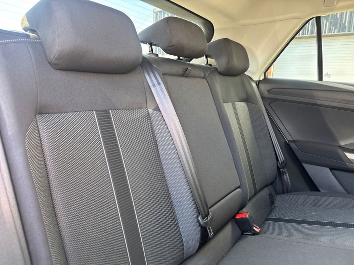 2024 (24) VOLKSWAGEN T-ROC 1.0 TSI 115 Match 5dr 5330173