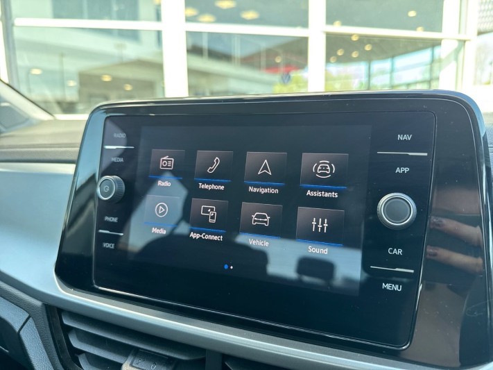 2024 (24) VOLKSWAGEN T-ROC 1.0 TSI 115 Match 5dr 5330163