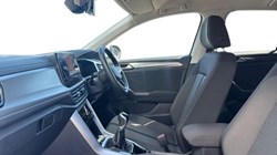 2024 (24) VOLKSWAGEN T-ROC 1.0 TSI 115 Match 5dr 5330142