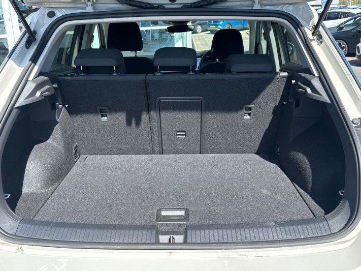 2024 (24) VOLKSWAGEN T-ROC 1.0 TSI 115 Match 5dr 5330176