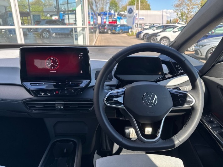 2023 (73) VOLKSWAGEN ID.3 150kW Pro S Launch Edition 4 77kWh 5dr Auto 5338377