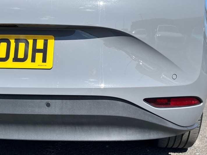 2023 (73) VOLKSWAGEN ID.3 150kW Pro S Launch Edition 4 77kWh 5dr Auto 5338402