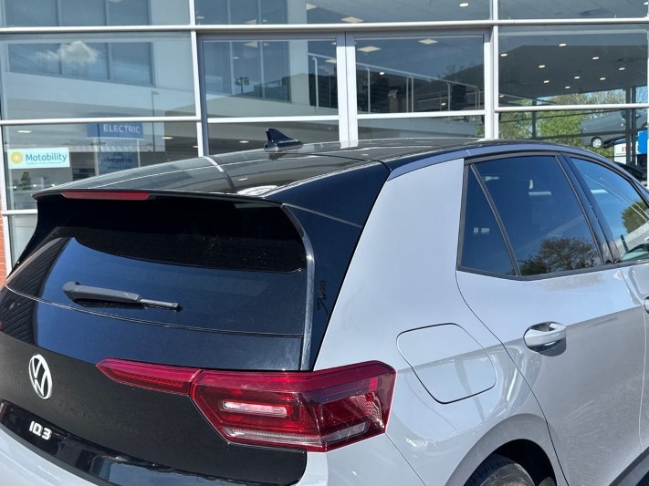 2023 (73) VOLKSWAGEN ID.3 150kW Pro S Launch Edition 4 77kWh 5dr Auto 5338394