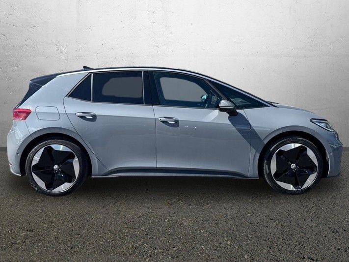 2023 (73) VOLKSWAGEN ID.3 150kW Pro S Launch Edition 4 77kWh 5dr Auto 5338359