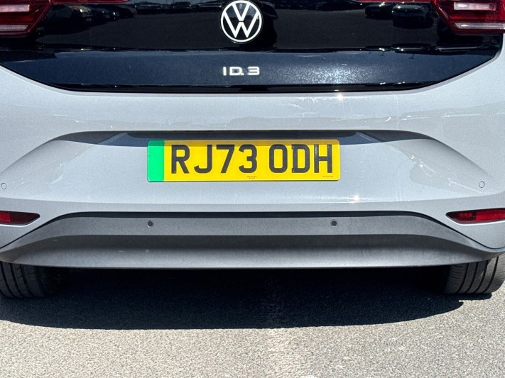 2023 (73) VOLKSWAGEN ID.3 150kW Pro S Launch Edition 4 77kWh 5dr Auto 5338365