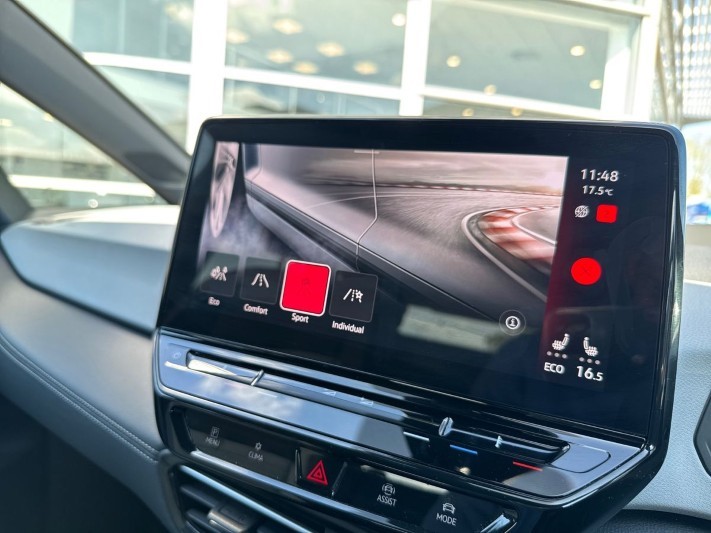 2023 (73) VOLKSWAGEN ID.3 150kW Pro S Launch Edition 4 77kWh 5dr Auto 5338383