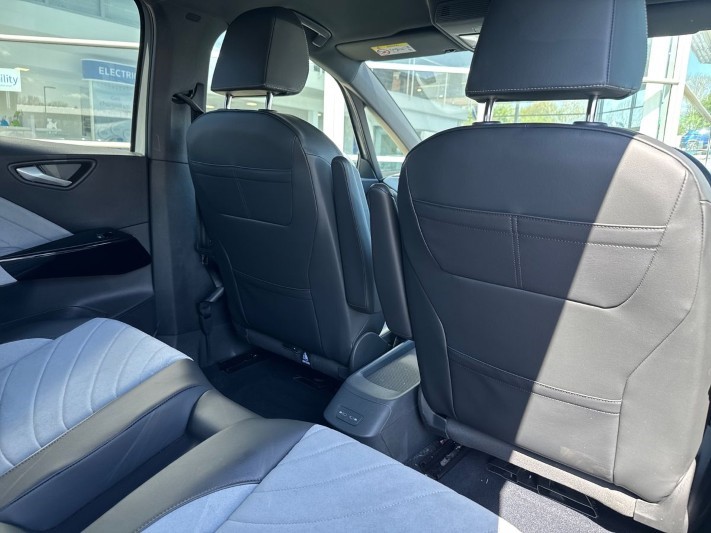 2023 (73) VOLKSWAGEN ID.3 150kW Pro S Launch Edition 4 77kWh 5dr Auto 5338412