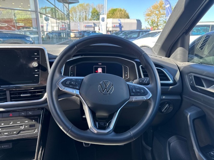 2023 (23) VOLKSWAGEN T-ROC 1.5 TSI R-Line 5dr 5356026