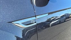 2023 (23) VOLKSWAGEN T-ROC 1.5 TSI R-Line 5dr 5356056