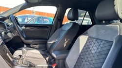 2023 (23) VOLKSWAGEN T-ROC 1.5 TSI R-Line 5dr 5356042