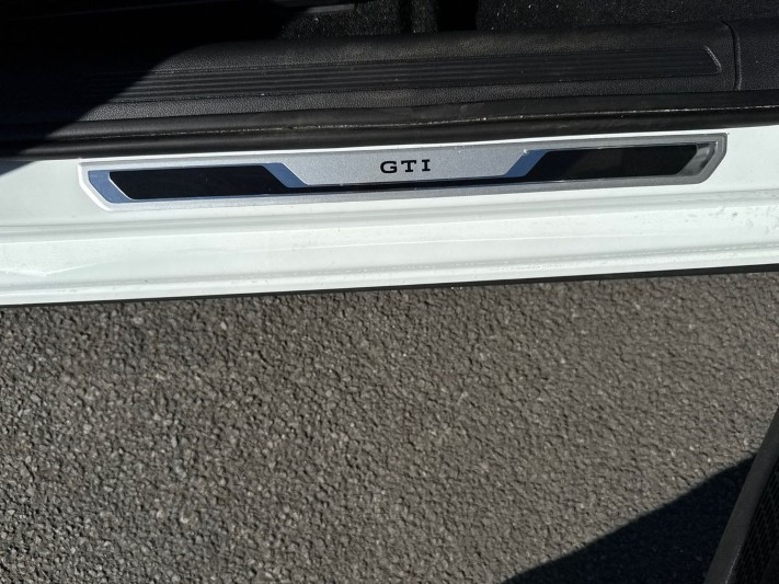 2023 (73) VOLKSWAGEN POLO 2.0 TSI GTI 5dr DSG 5335684