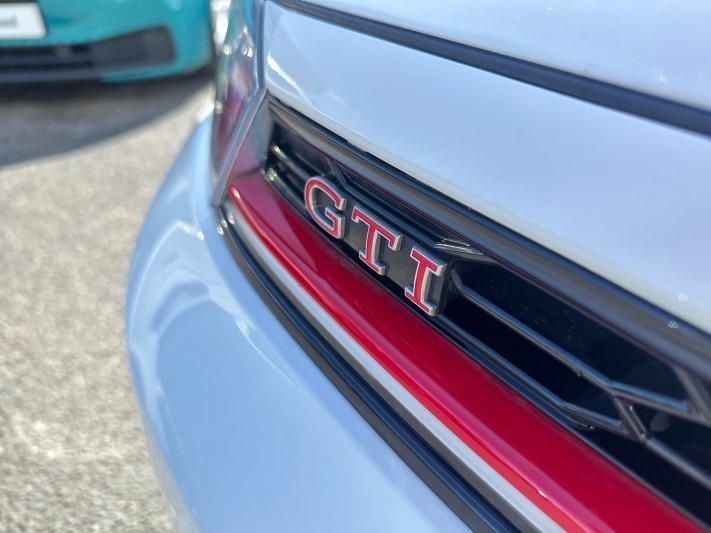 2023 (73) VOLKSWAGEN POLO 2.0 TSI GTI 5dr DSG 5335666