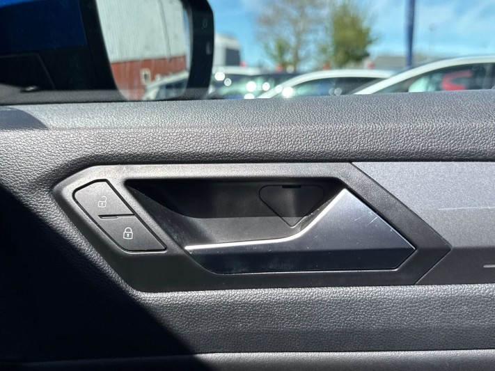 2022 (71) VOLKSWAGEN T-ROC 2.0 TDI EVO R-Line 5dr DSG 5335394