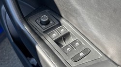 2022 (71) VOLKSWAGEN T-ROC 2.0 TDI EVO R-Line 5dr DSG 5335344