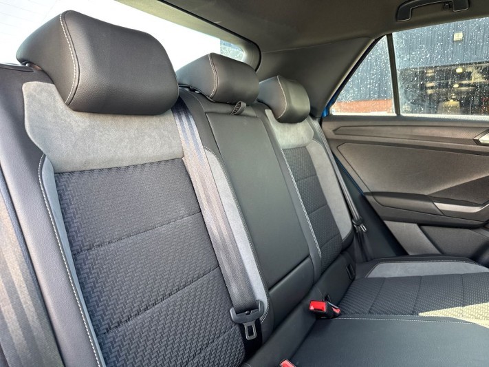 2022 (71) VOLKSWAGEN T-ROC 2.0 TDI EVO R-Line 5dr DSG 5335363