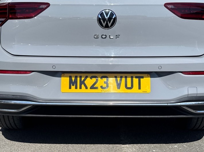 2023 (23) VOLKSWAGEN GOLF 1.5 TSI 150 Style Edition 5dr 5330382