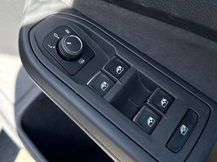 2023 (23) VOLKSWAGEN GOLF 1.5 TSI 150 Style Edition 5dr 5330386