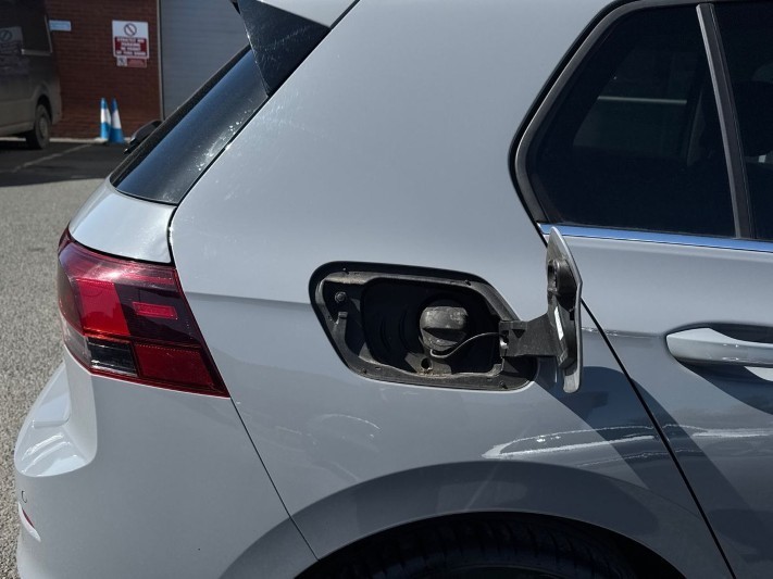 2023 (23) VOLKSWAGEN GOLF 1.5 TSI 150 Style Edition 5dr 5330425