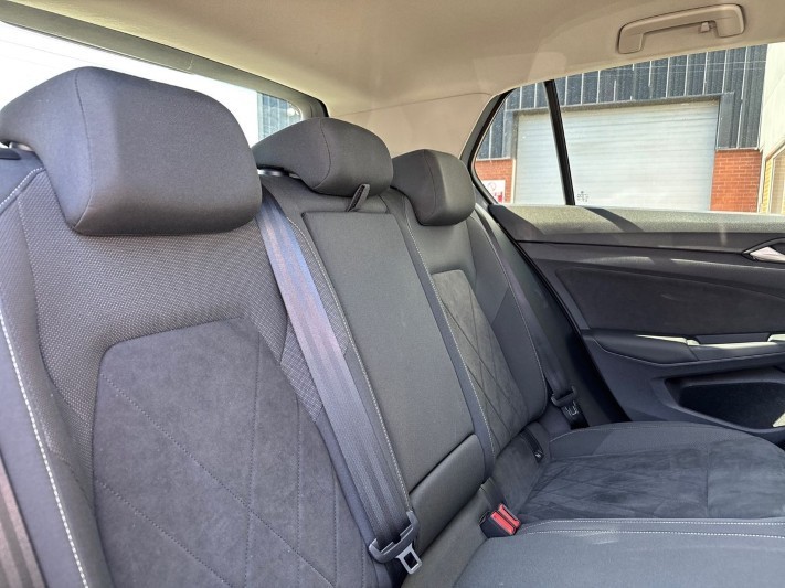 2023 (23) VOLKSWAGEN GOLF 1.5 TSI 150 Style Edition 5dr 5330405