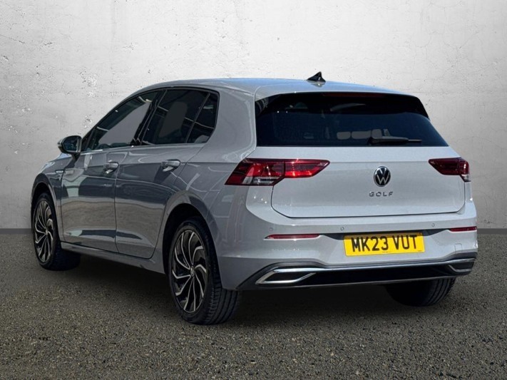 2023 (23) VOLKSWAGEN GOLF 1.5 TSI 150 Style Edition 5dr 5330373