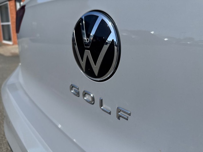 2023 (23) VOLKSWAGEN GOLF 1.5 TSI 150 Style Edition 5dr 5330418
