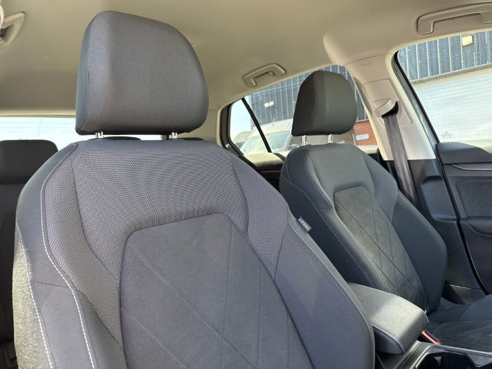 2023 (23) VOLKSWAGEN GOLF 1.5 TSI 150 Style Edition 5dr 5330389