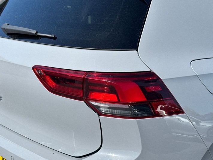 2023 (23) VOLKSWAGEN GOLF 1.5 TSI 150 Style Edition 5dr 5330416