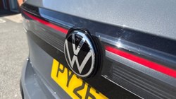 2026 (26) VOLKSWAGEN TIGUAN 1.5 eTSI 150 R-Line 5dr DSG 5335560