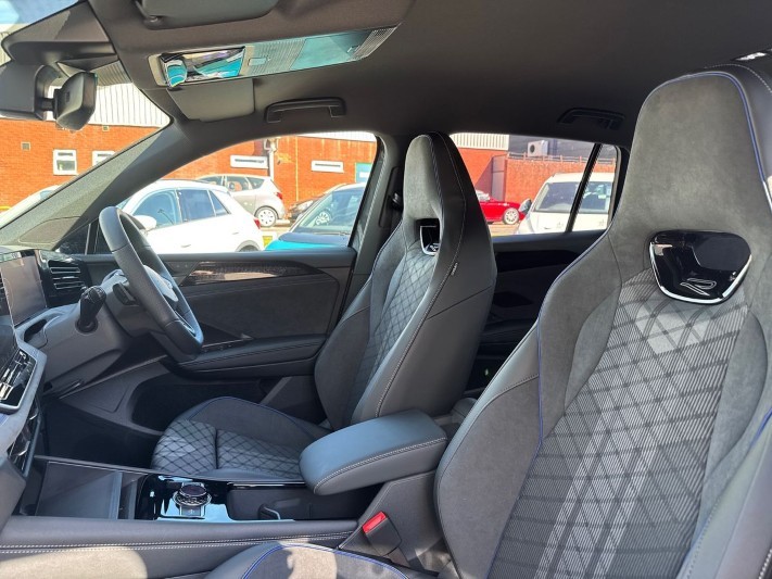 2026 (26) VOLKSWAGEN TIGUAN 1.5 eTSI 150 R-Line 5dr DSG 5335548