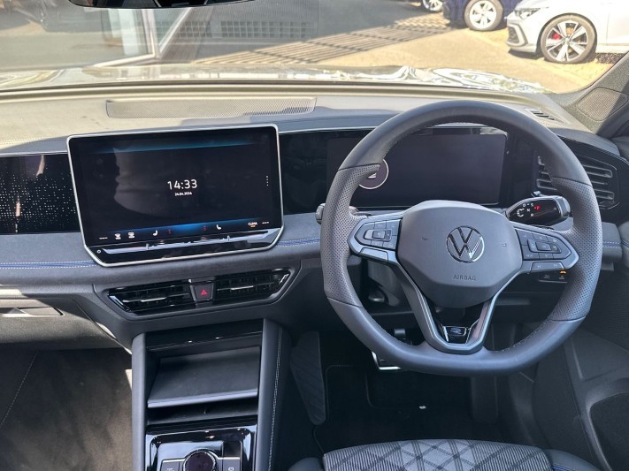 2026 (26) VOLKSWAGEN TIGUAN 1.5 eTSI 150 R-Line 5dr DSG 5335536