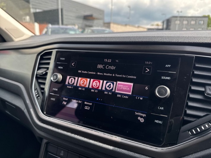 2019 (19) VOLKSWAGEN T-ROC 1.5 TSI EVO SE 5dr 5385947