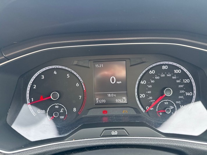 2019 (19) VOLKSWAGEN T-ROC 1.5 TSI EVO SE 5dr 5385942