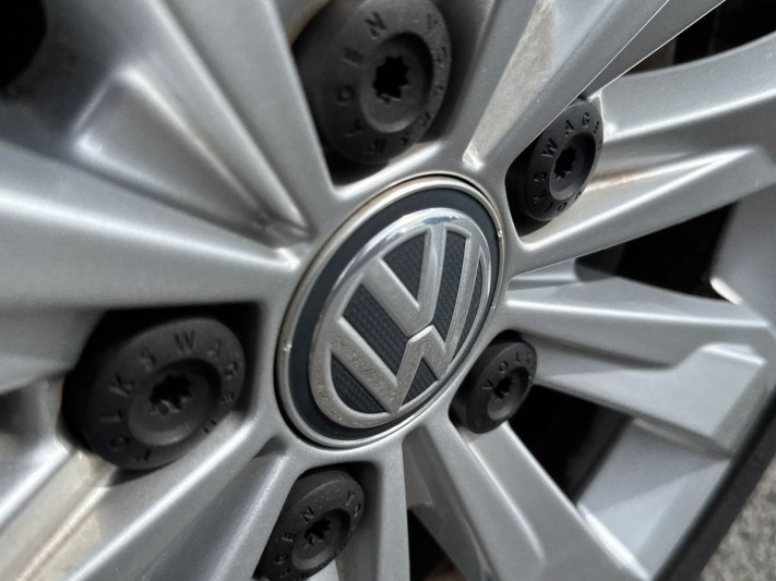 2019 (19) VOLKSWAGEN T-ROC 1.5 TSI EVO SE 5dr 5385969
