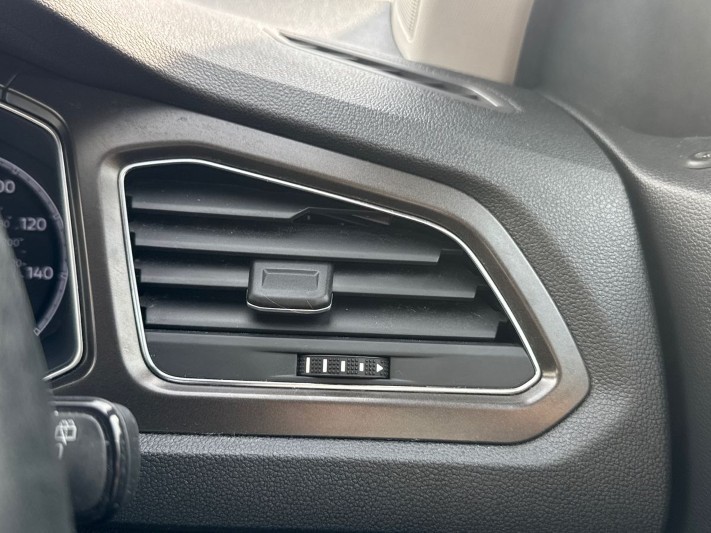 2019 (19) VOLKSWAGEN T-ROC 1.5 TSI EVO SE 5dr 5385951