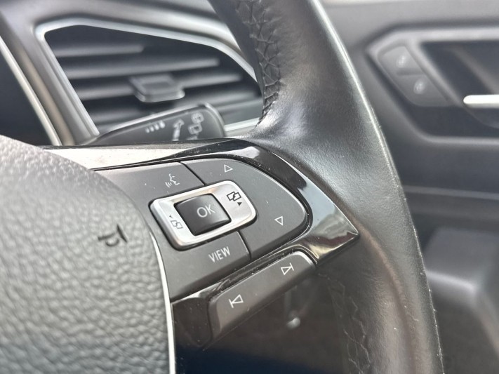 2019 (19) VOLKSWAGEN T-ROC 1.5 TSI EVO SE 5dr 5385941