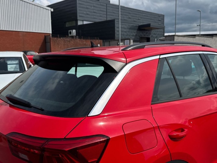 2019 (19) VOLKSWAGEN T-ROC 1.5 TSI EVO SE 5dr 5385960