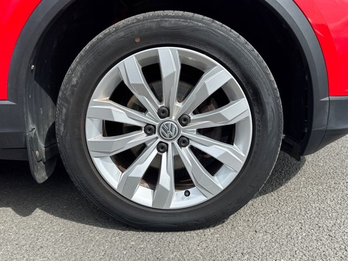 2019 (19) VOLKSWAGEN T-ROC 1.5 TSI EVO SE 5dr 5385928