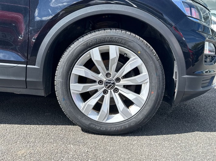 2021 (21) VOLKSWAGEN T-ROC 1.0 TSI 110 SE 5dr 5370059
